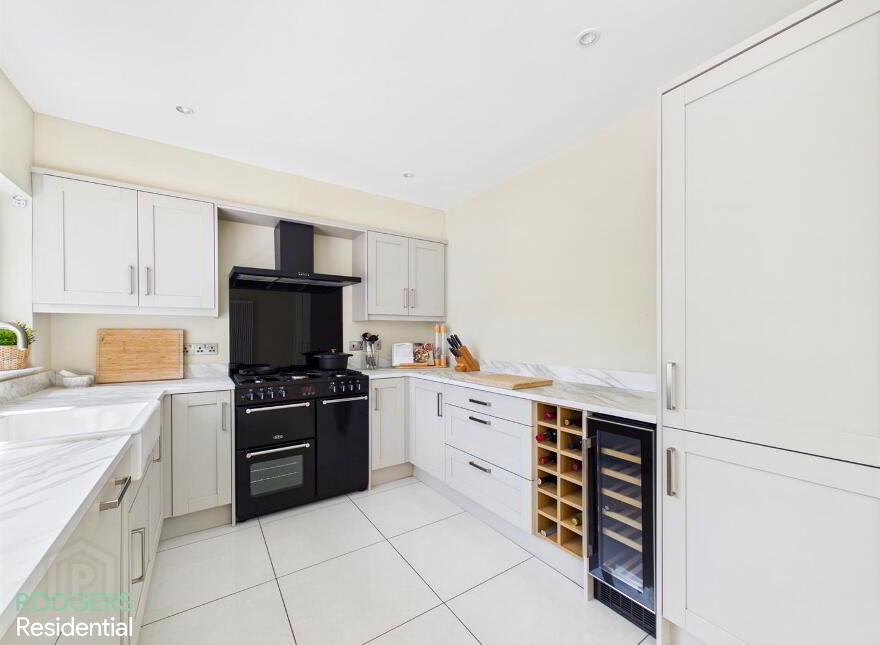 70 Woodlands, Croft Road, Holywood, BT18 0PE