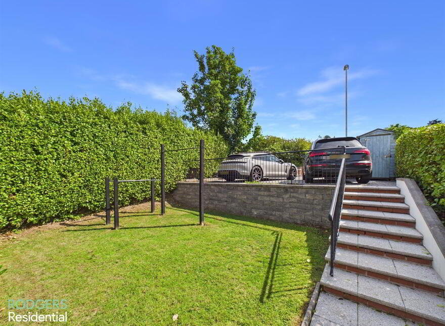 70 Woodlands, Croft Road, Holywood, BT18 0PE