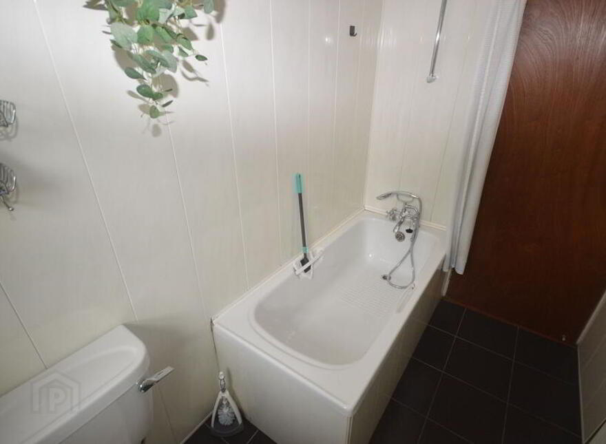 Tullyvinney, Raphoe, F93CKW2