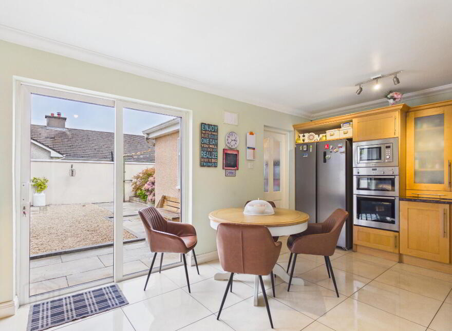 5 Emerald Gardens, Urlingford, E41E022
