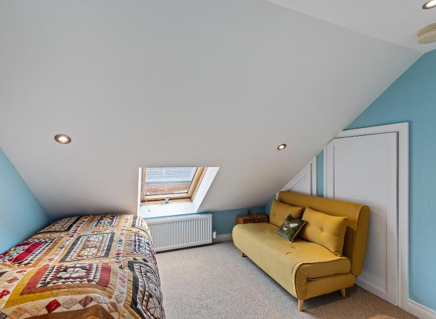 40 Edenderry Village, Belfast, BT8 8LG