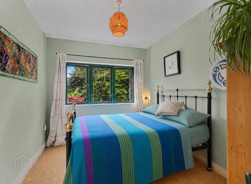 40 Edenderry Village, Belfast, BT8 8LG