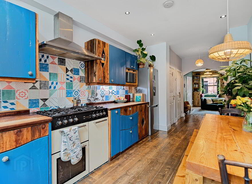 40 Edenderry Village, Belfast, BT8 8LG