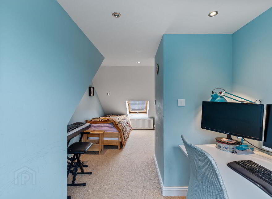40 Edenderry Village, Belfast, BT8 8LG