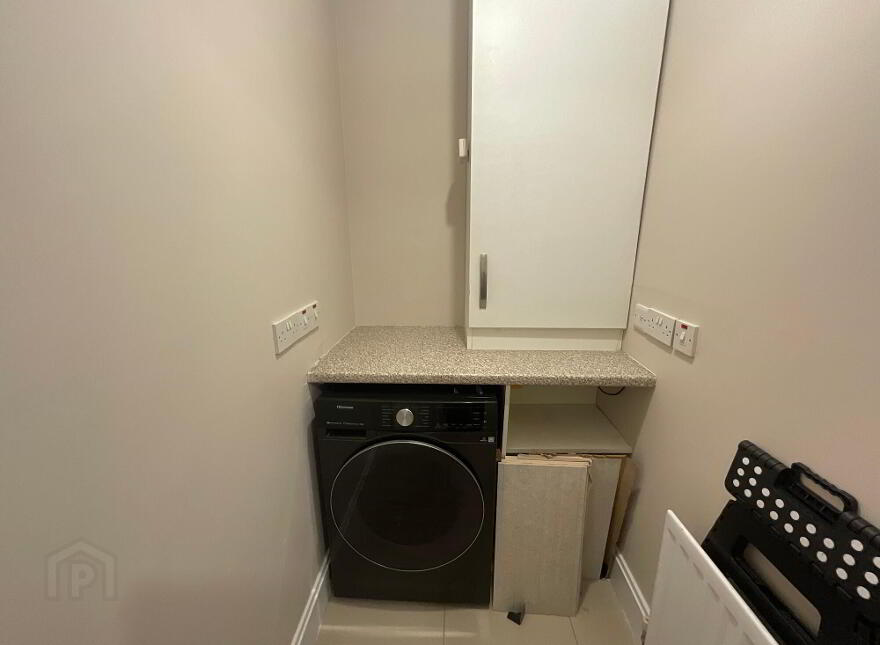 Apt 1, Lesley Central, Shankill Road, Belfast, BT13 1FD