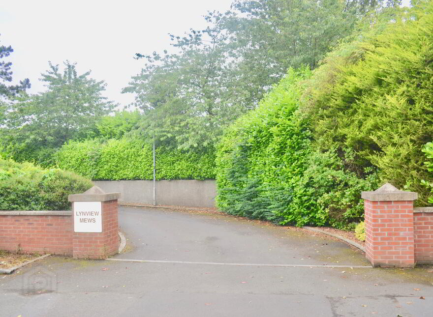 1 Lynview Mews, Off Hillview Drive, Glengormley Newtownabbey, BT36 5GS