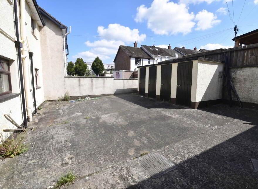 39a Falcarragh Drive, Lenadoon, Belfast, BT11 9HP