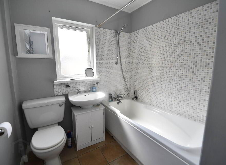 39a Falcarragh Drive, Lenadoon, Belfast, BT11 9HP