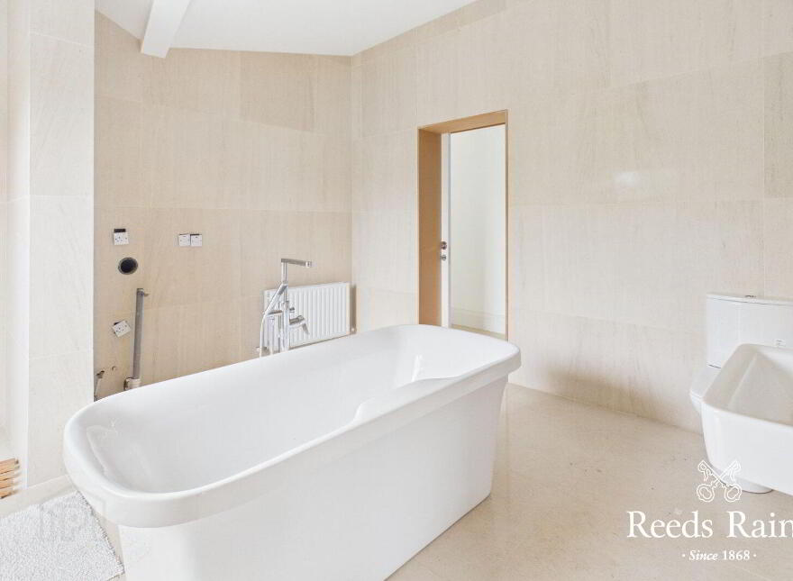 18a Eskylane Road, Antrim, BT41 2LL