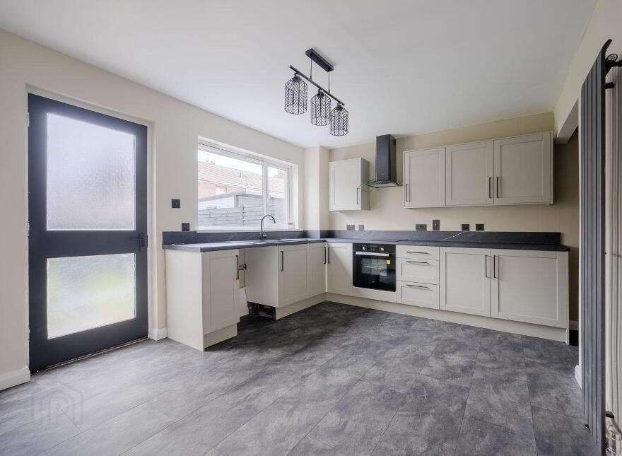 14 Invernook Drive, Belfast, BT4 1RW