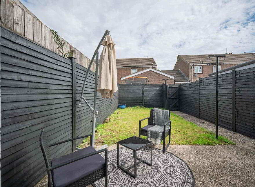 14 Invernook Drive, Belfast, BT4 1RW