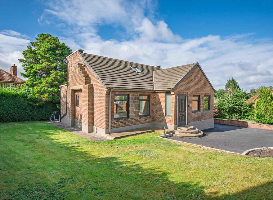 18 Beechill Park Avenue, Belfast, BT8 7PR
