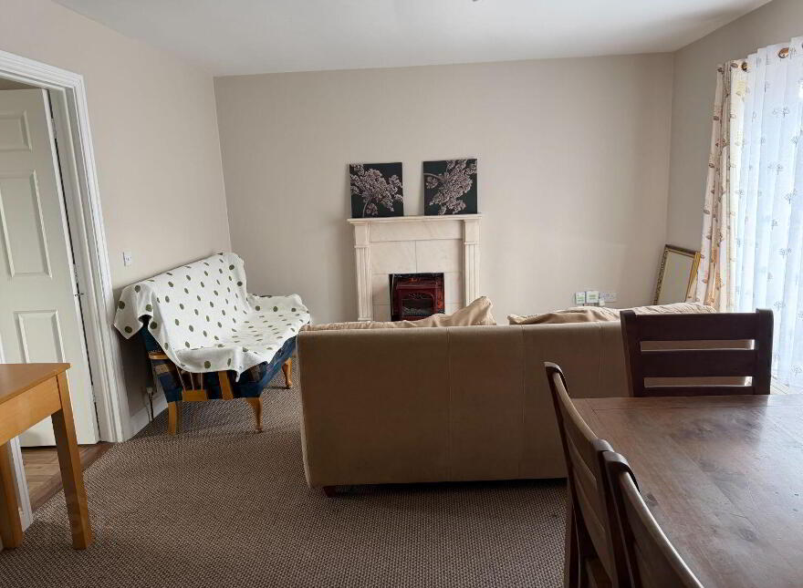 3 Riverside Apartments, Ballinagh, H12W588