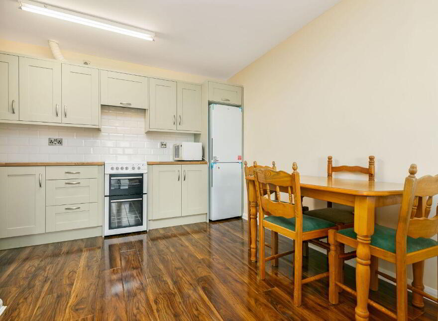 Apt 308, Harbour Court, Lower Quay Street, Sligo, F91FW35
