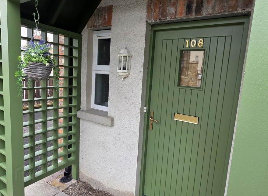 108 Silverhill Manor, Enniskillen, BT74 5JJ