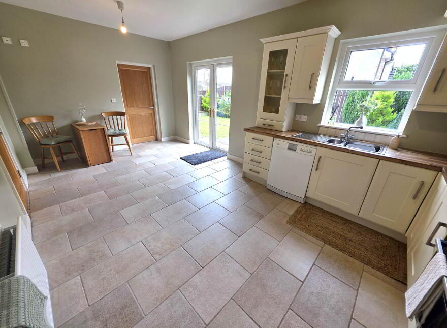 108 Silverhill Manor, Enniskillen, BT74 5JJ