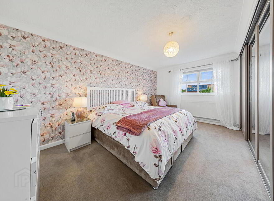 75 Bexhill Close, Pontefract, WF8 2LE