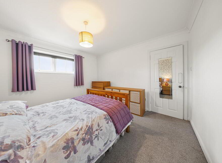75 Bexhill Close, Pontefract, WF8 2LE