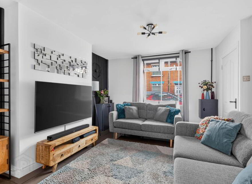 89 Imperial Street, Ravenhill, Belfast, BT6 8JP