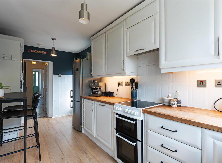 10 Onslow Parade, Cregagh/ Ravenhill, Belfast, BT6 0AR