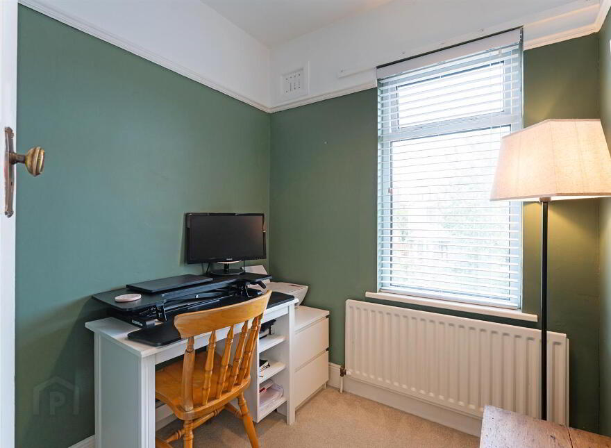 10 Onslow Parade, Cregagh/ Ravenhill, Belfast, BT6 0AR