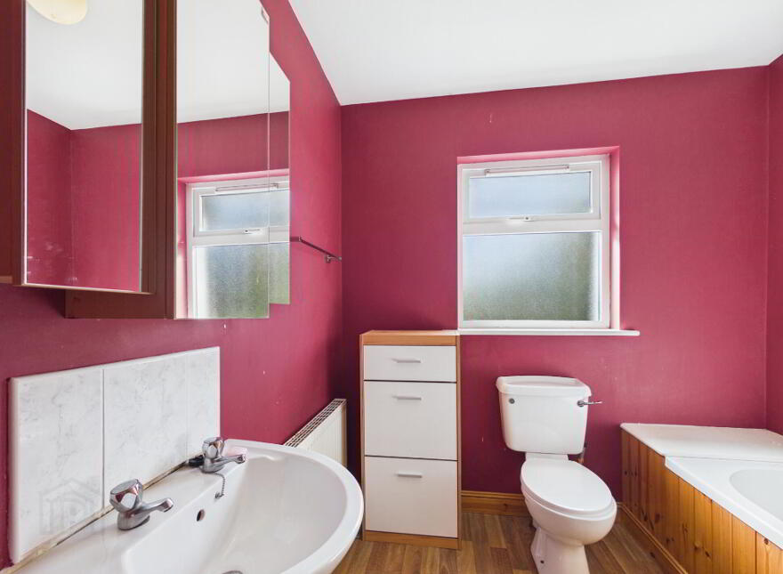 63 Marlstone Manor, Brittas Road, Thurles, E41T8F8