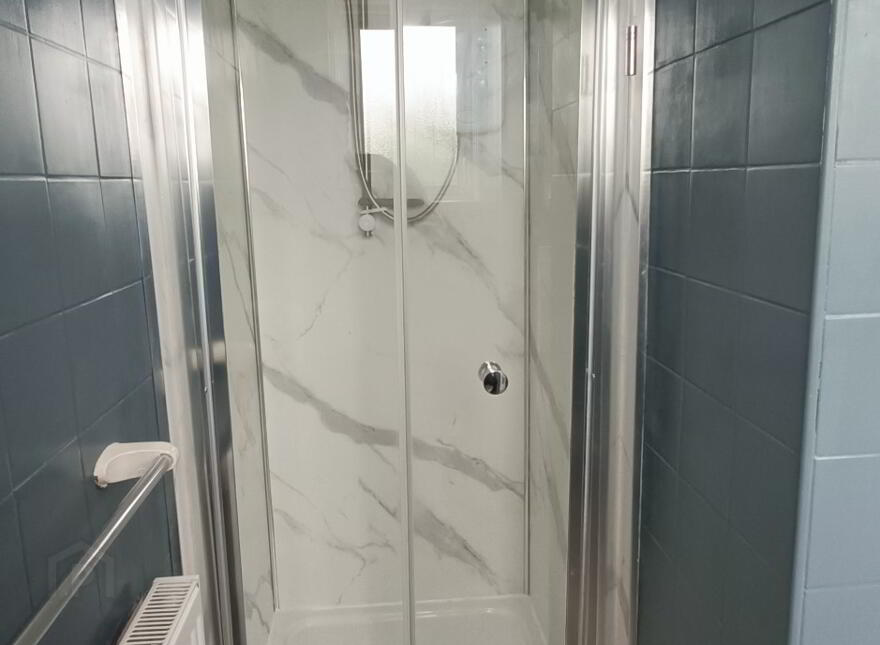 Leafair Park, Derry City, BT48 8JT