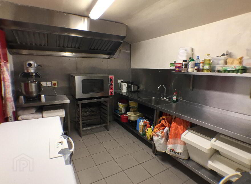 Commercial Premises, Hollyford Village, Hollyford, E34HR25