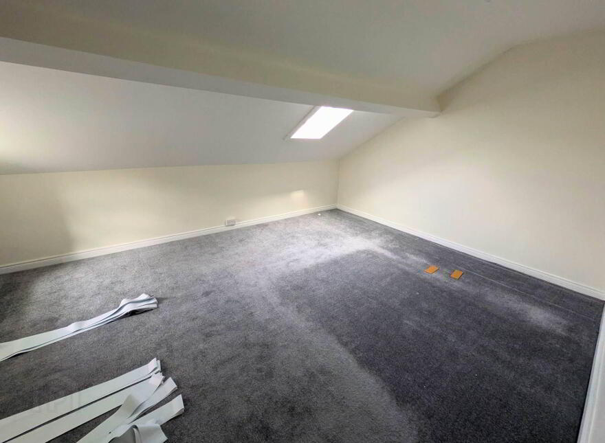 3 Victoria Road, Larne, BT40 1RY
