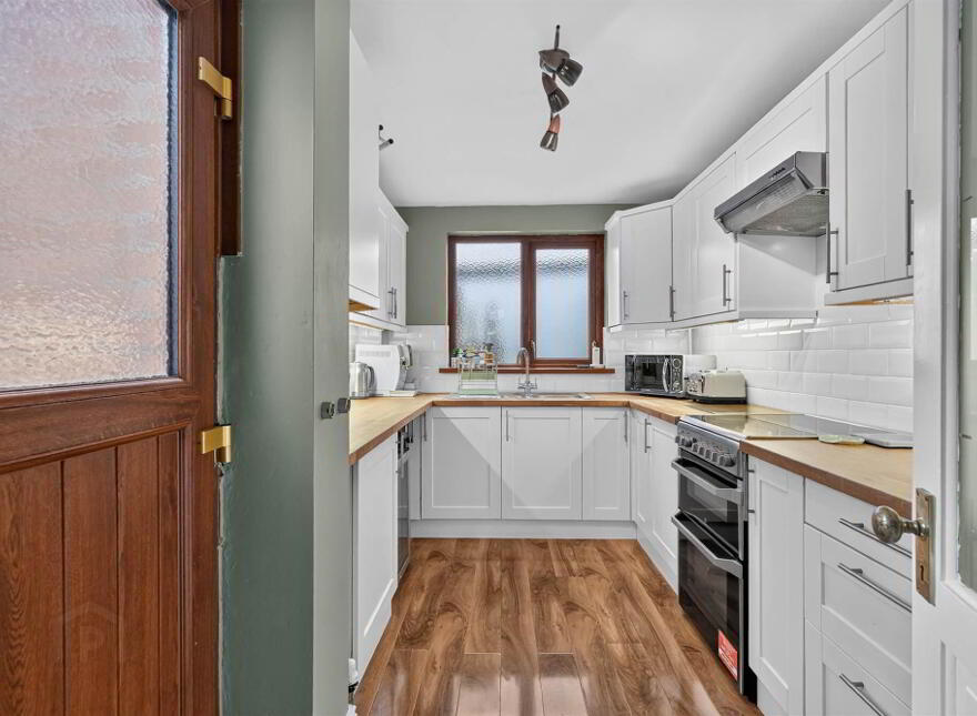 26 Titania Street, Belfast, BT6 8NT