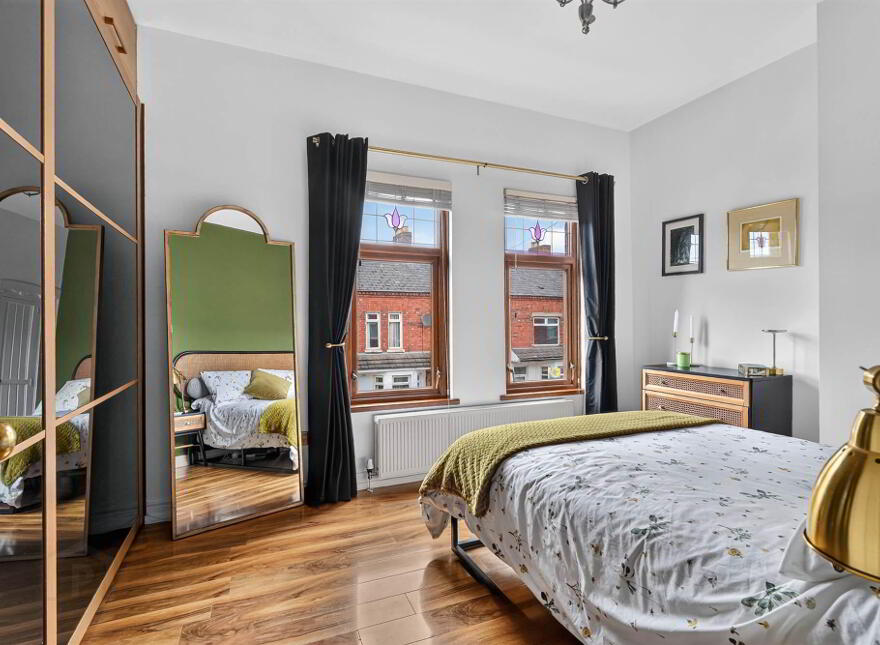 26 Titania Street, Belfast, BT6 8NT