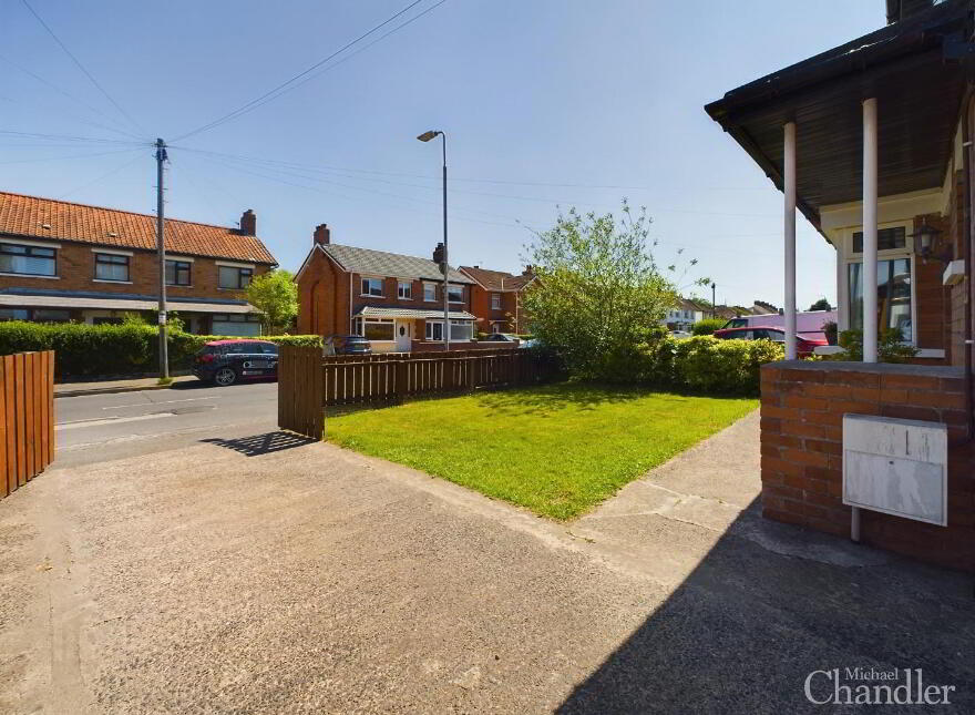 107 Sicily Park, Belfast, BT10 0AP
