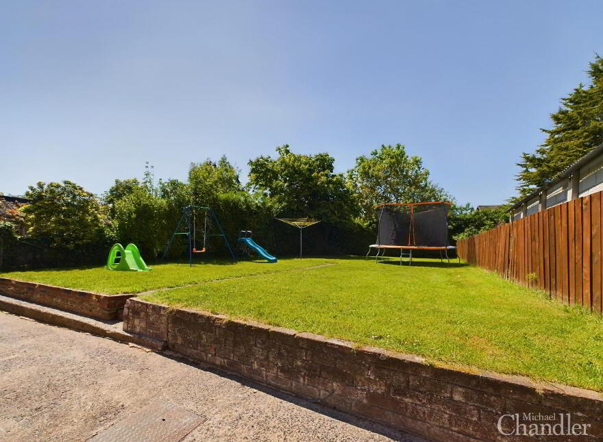 107 Sicily Park, Belfast, BT10 0AP