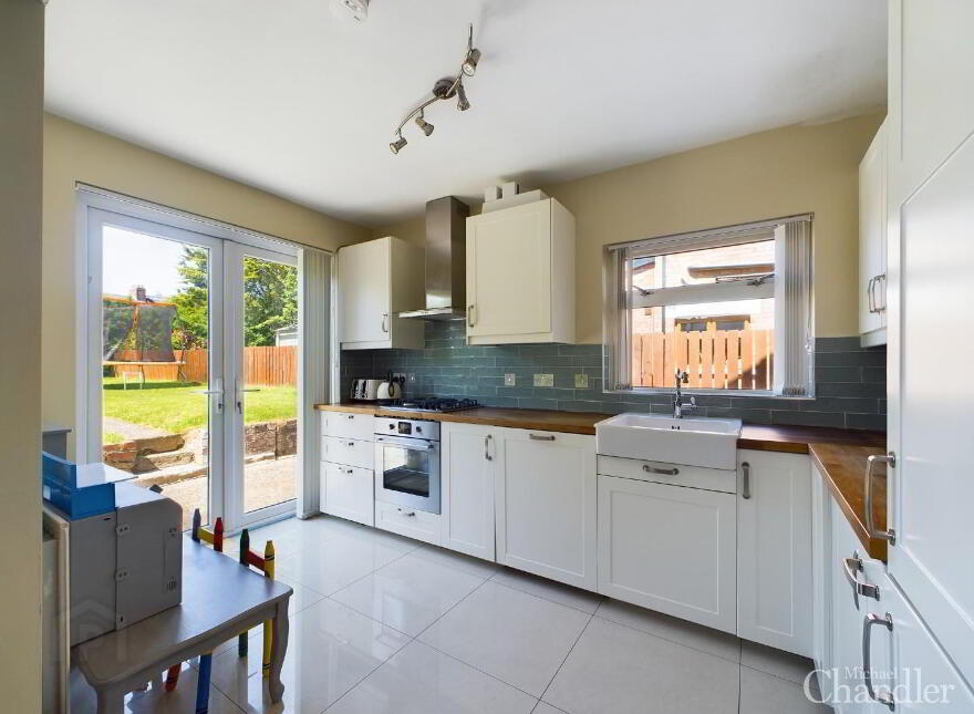 107 Sicily Park, Belfast, BT10 0AP