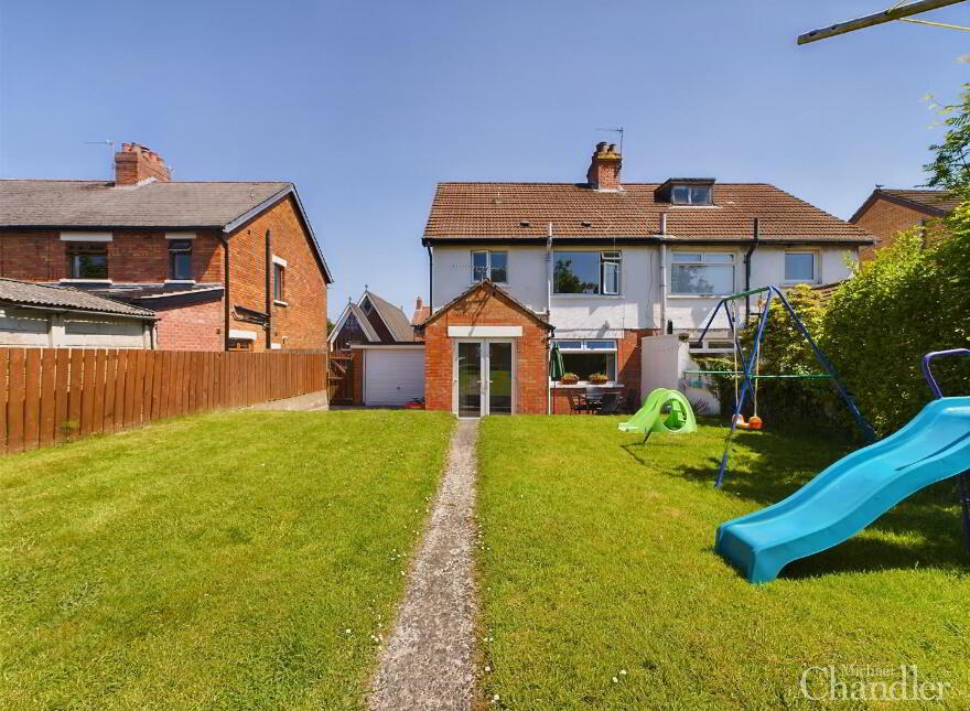 107 Sicily Park, Belfast, BT10 0AP