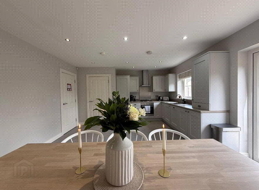 25 The Oaks, Magherafelt, BT45 5FG