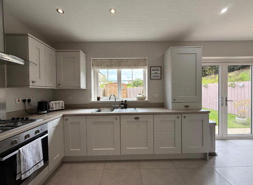 25 The Oaks, Magherafelt, BT45 5FG
