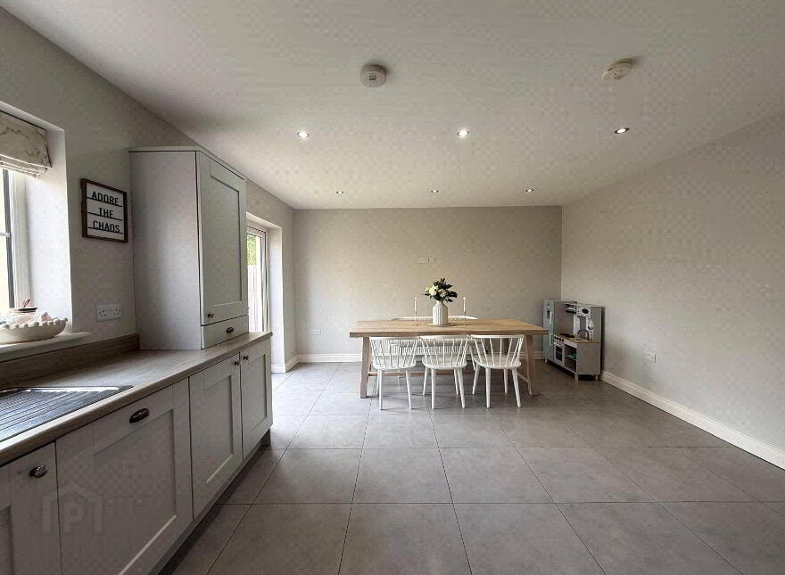 25 The Oaks, Magherafelt, BT45 5FG