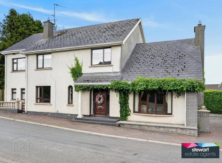 51 Lisnasure Road, Donaghcloney, Dromore, BT25 1JH