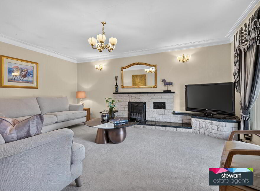 51 Lisnasure Road, Donaghcloney, Dromore, BT25 1JH