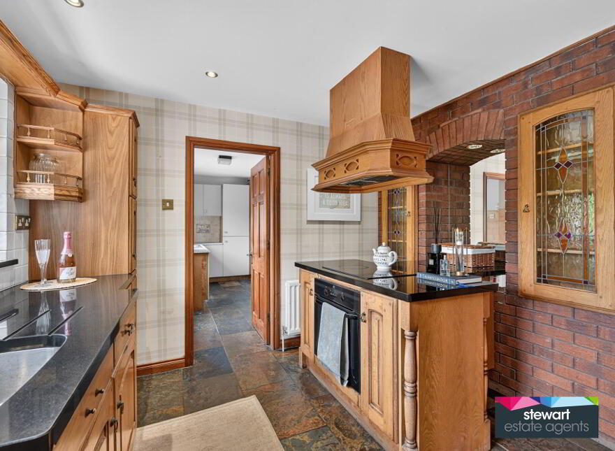 51 Lisnasure Road, Donaghcloney, Dromore, BT25 1JH
