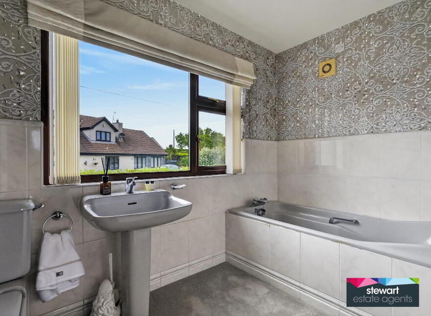 51 Lisnasure Road, Donaghcloney, Dromore, BT25 1JH