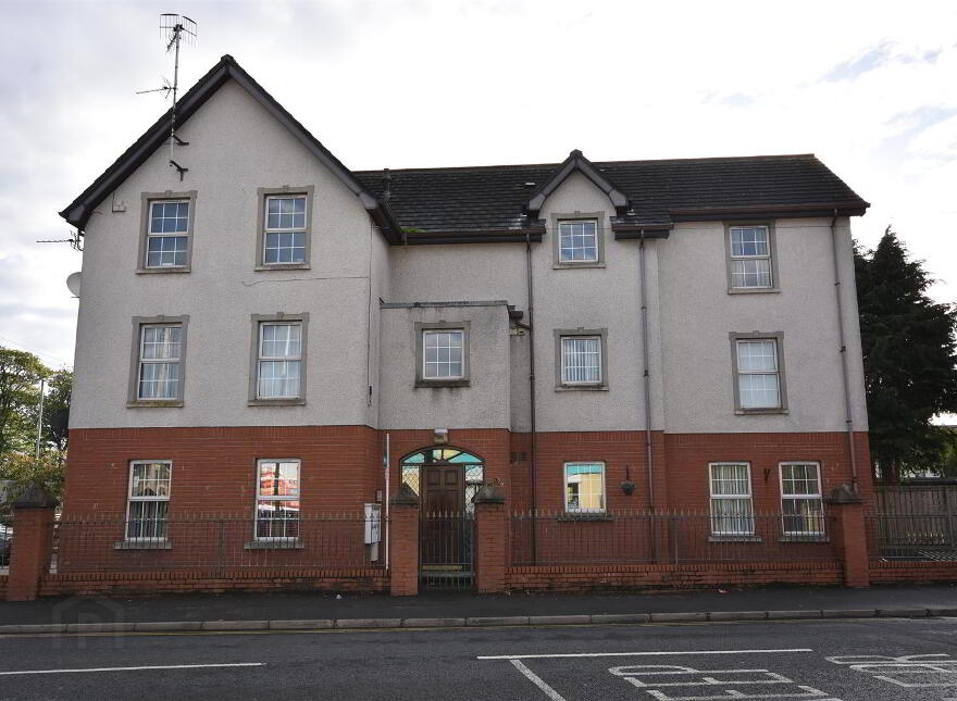 Apt. C, 43 Station Road, Antrim, BT41 4AB