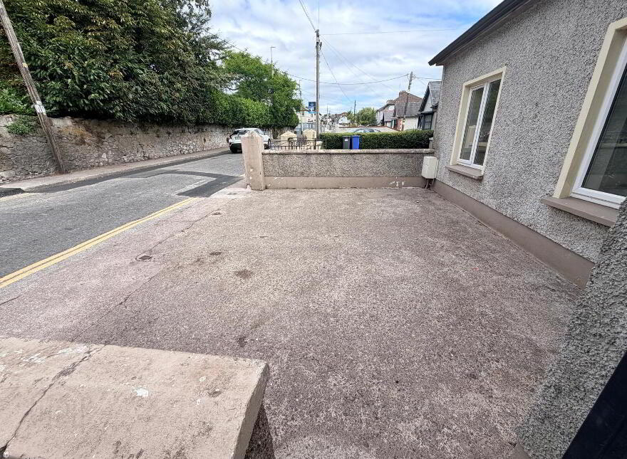Coolowen, Magazine Road, Glasheen, T12D2F1