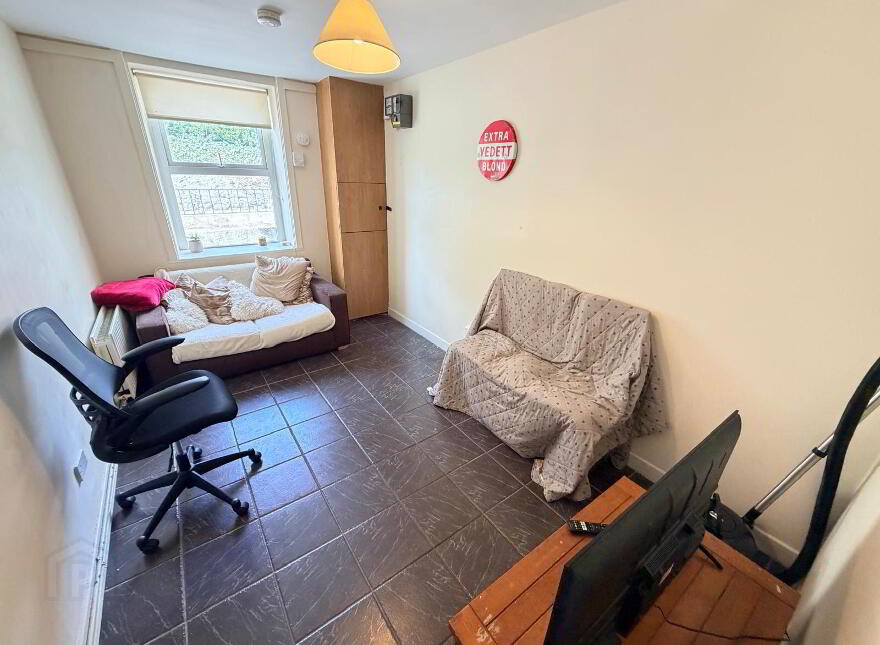 Coolowen, Magazine Road, Glasheen, T12D2F1