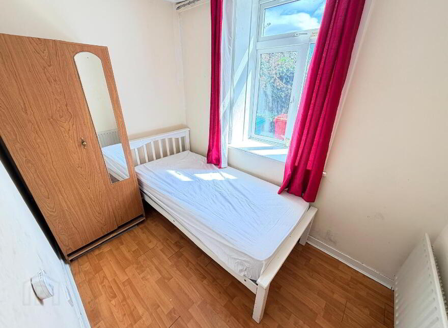 Coolowen, Magazine Road, Glasheen, T12D2F1