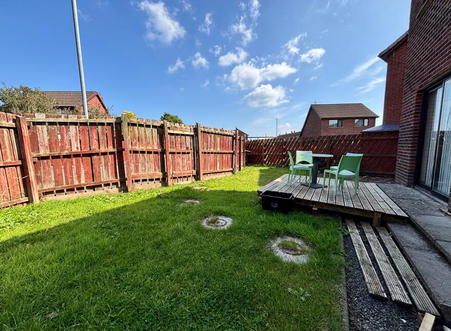 43 Town Park, Carrickfergus, BT38 8FG