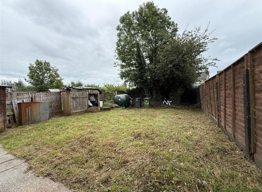 6 Castle Court, Ballaghaderreen, F45XY70