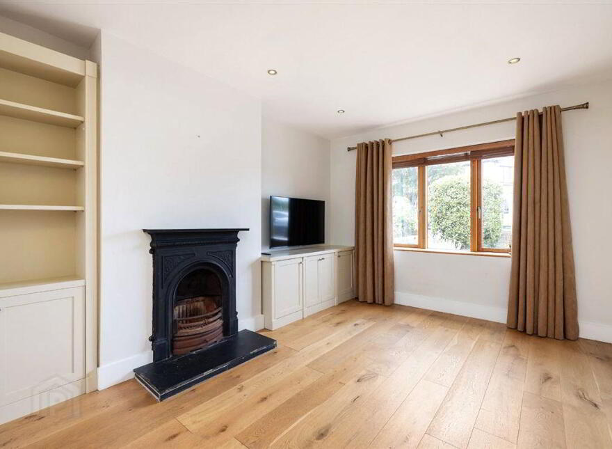 104 Eaton Wood Grove, Shankill, Dublin, D18F7P2