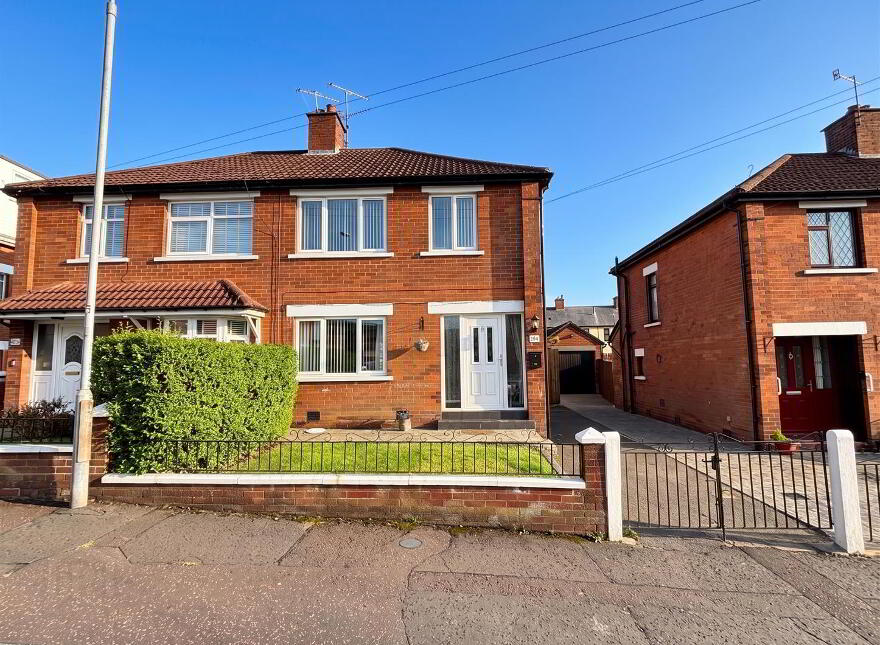 24 Mountainview Park, Belfast, BT14 7GT